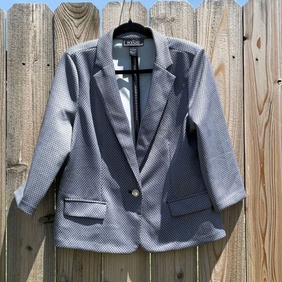 Take 50% OFF- NYCC Clothing Gray Tailored Jacket, Size-L - Picture 2 of 8
